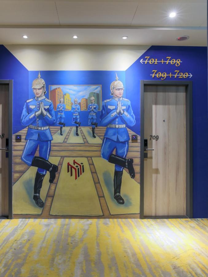 Mini Hotels Taichung Exterior photo